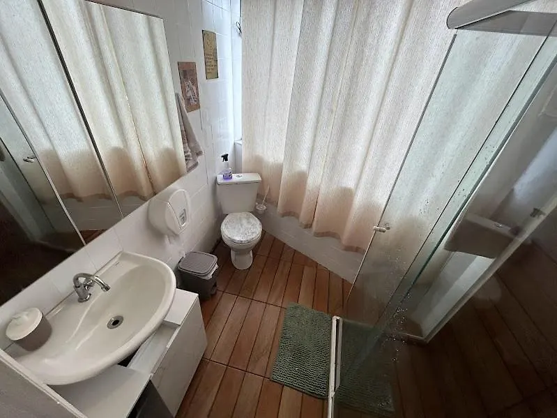 8 Quarto Cama Queen E Smarttv Netflix Itajaí Brazílie
